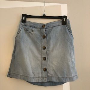 BDG small denim button skirt